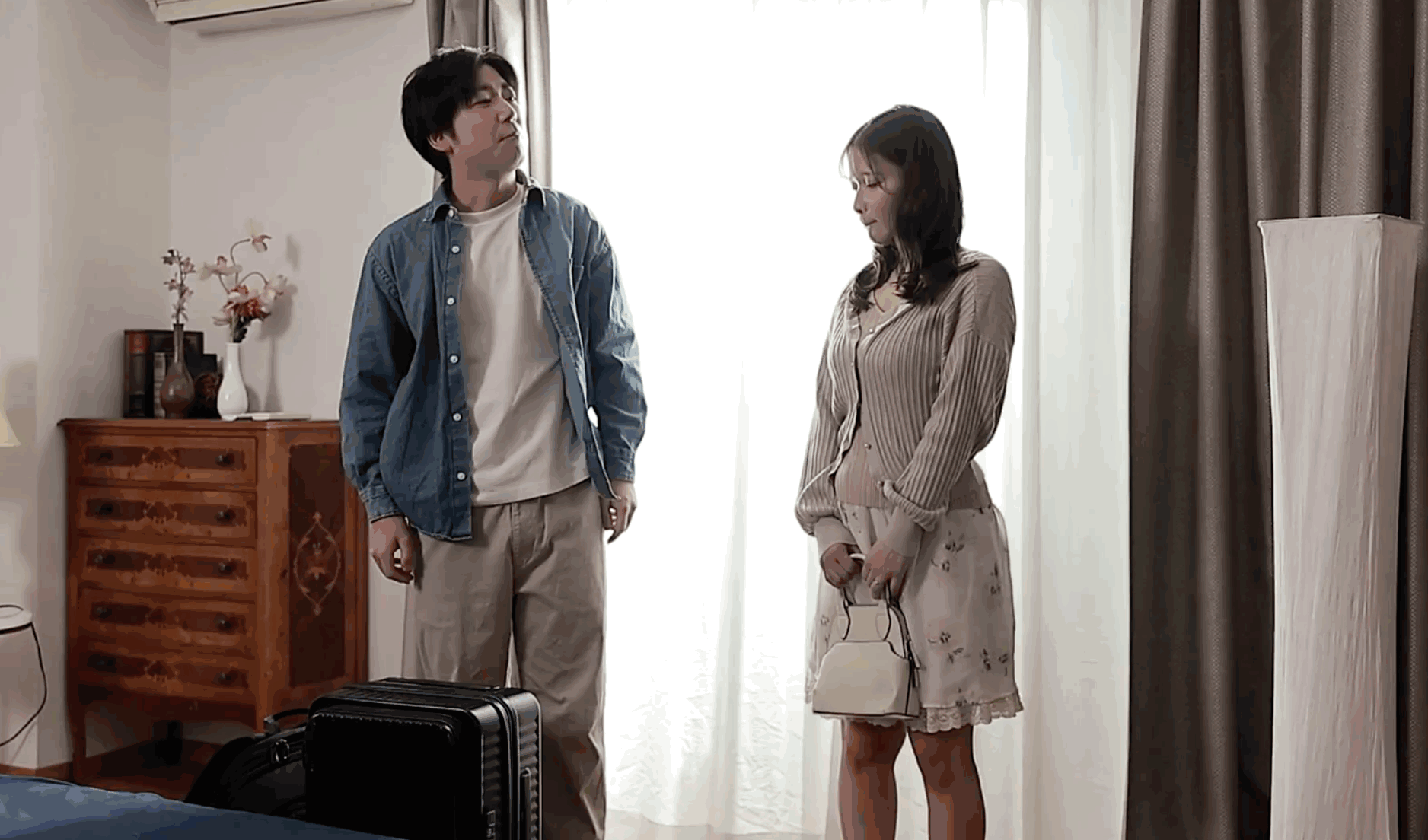 JUR-381 天然Iカップ美女-桃园怜奈最新作品2025/06/24推出