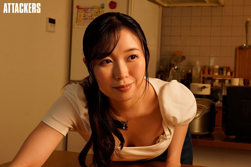 ADN-710 年上人妻的魅力「流川はる香」 新作2025/08/05发布