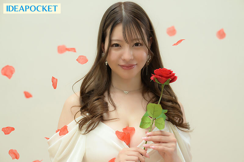 IPZZ-736 企业女CEO也来业界？「ひなの花音」 出道作品2025/09/09发布