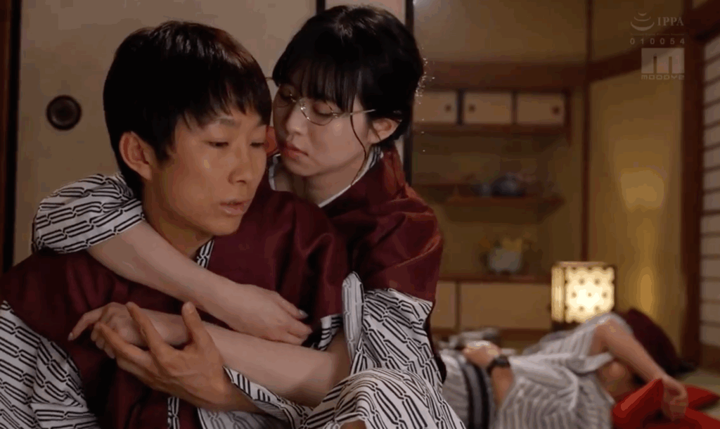 MIKR-020 暗恋的的女上司竟然主动倒贴「白岩冬萌」新作2025/09/15发布