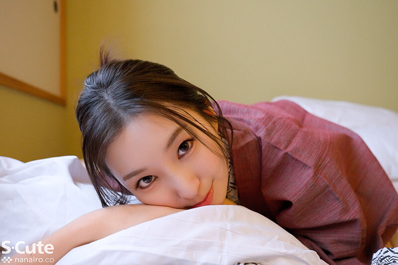 SQTE-629 休日に彼女と。性欲爆発の彼女と孕ませ温泉旅行 月野かすみ