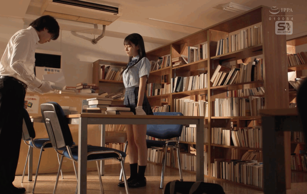 SONE-909 澄み切った透明感の清楚な純真少女をめっちゃくちゃに痴●したい！我慢できずこっそり痴●したら…まさかの俺の粘着テクの虜に。 榊原萌