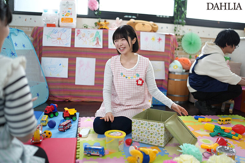 DLDSS-430「だって…パパさんの事が好きな性癖なんだもん。」娘達の担任保育士さんの誘惑不倫でチ○ポは狂わされ、寝取られました。 善場まみ