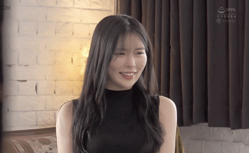 WAAA-574「もうイッてるってばぁ！」状態で何度も中出し！ 黒島玲衣