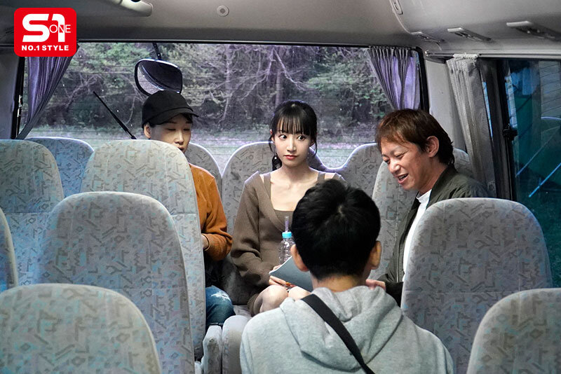 SONE-971 ロケバス車内で痴●されて…大御所タレントの不同意指マンに声を殺してイキ続けた地上波で絶対に売れたい元アイドル 石田佳蓮