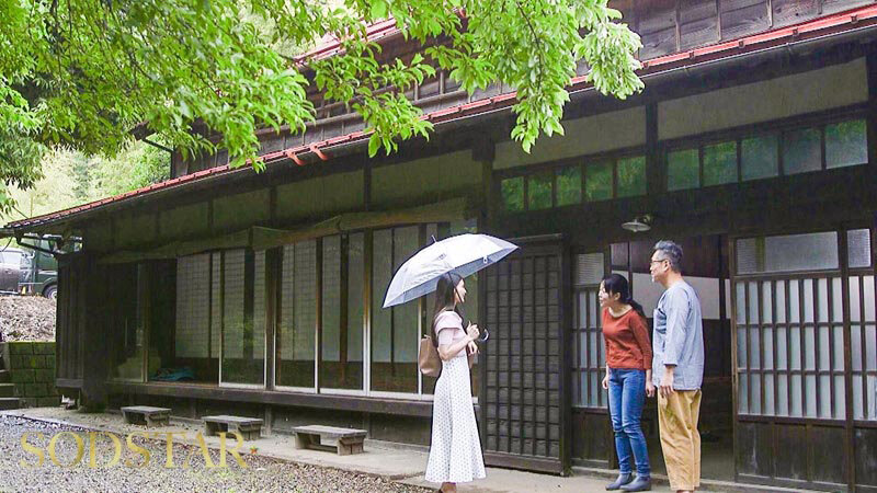 START-449 3日後にウェディングドレスを着る従姉 婚前最後の帰省中貸したままだった僕のタンクトップを着ている姿に15年募らせていた欲望が暴発した2日間 本庄鈴