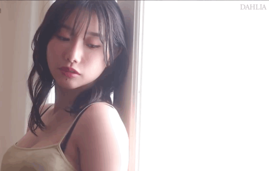 DLDSS-447コンドーム３枚で絶倫おじさん達の精子からあなたの卵子守ってください 三葉ちはる