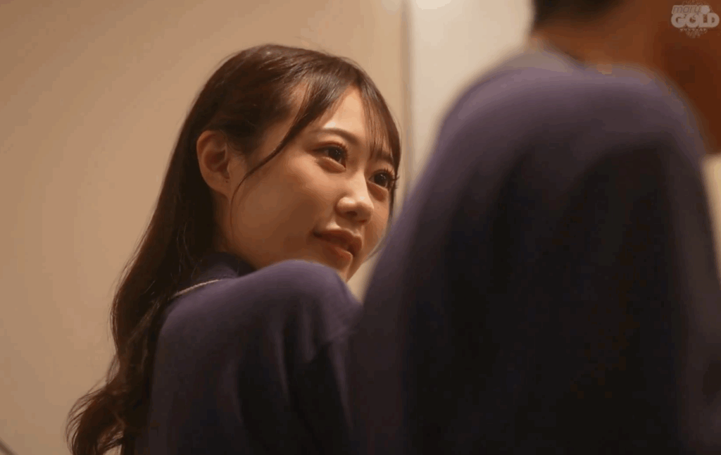 MGOLD-048 出張先で童貞部下と相部屋…エロ挑発で勃起誘った女上司、暴走激ピスで主導権握られ一晩中イキ壊される 澪奈あすみ