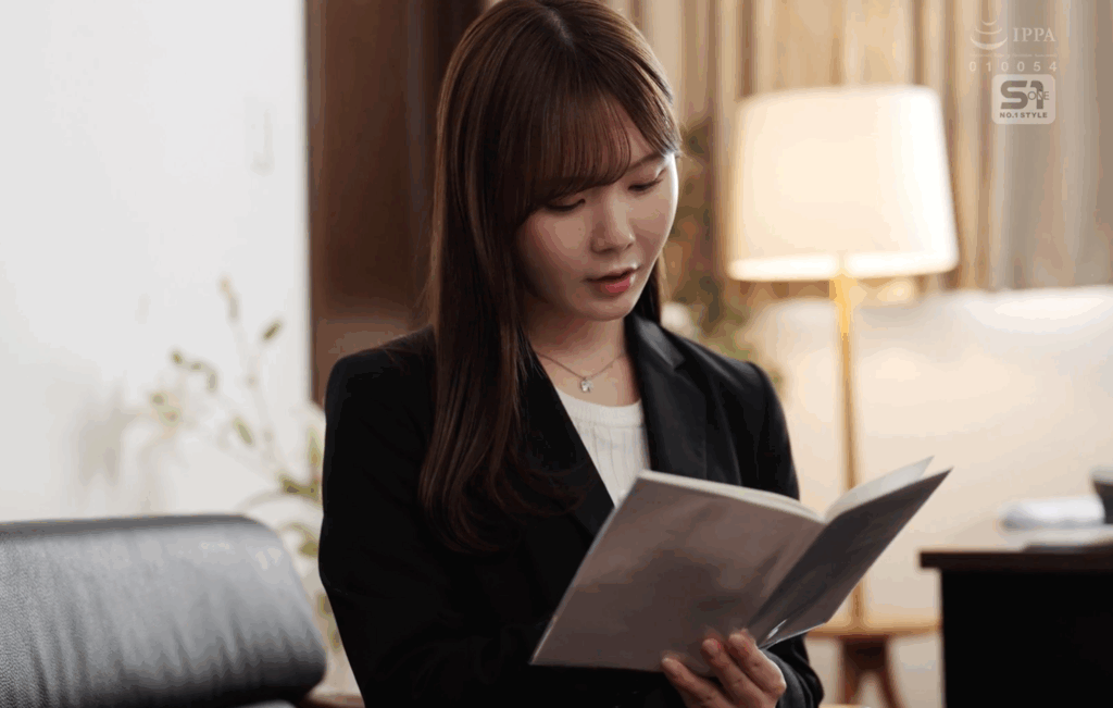 SONE-997 野心あふれた美人秘書はこっそりゆっくり社長に犯●れるスローピストン肉便器へと成り果てた… miru