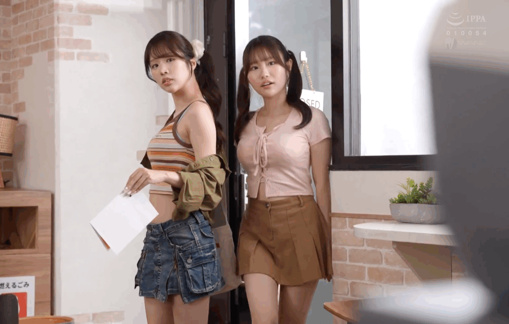 WAAA-593 巨乳バイト姉妹の奪い合いNTR誘惑 極上クビレの騎乗位ハーレム逆3Pでグイグイ子宮押し付けられ10発中出しさせられた僕(店長) 新井リマ 鈴の家りん