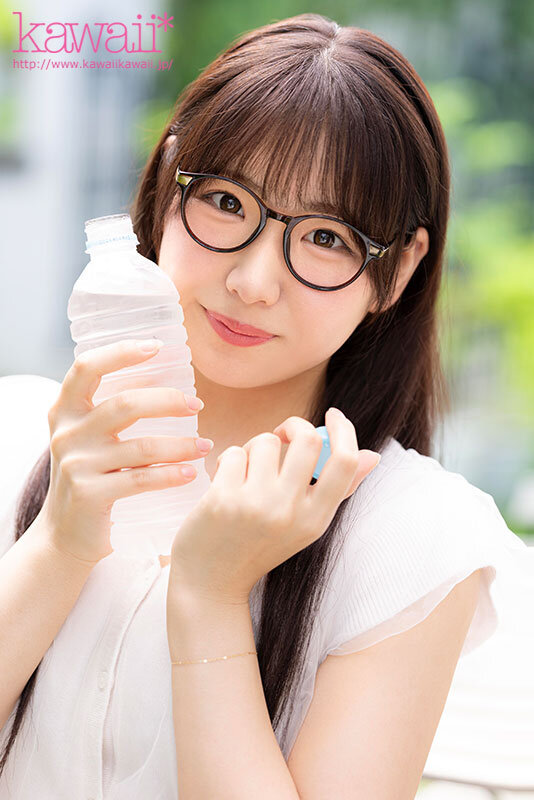 CAWD-923 努力しまくってようやく内定を勝ち取った ‘不憫かわいい’新卒女子アナ(予定)が、衝撃のAVデビュー出演…なんで!? 水川菜月