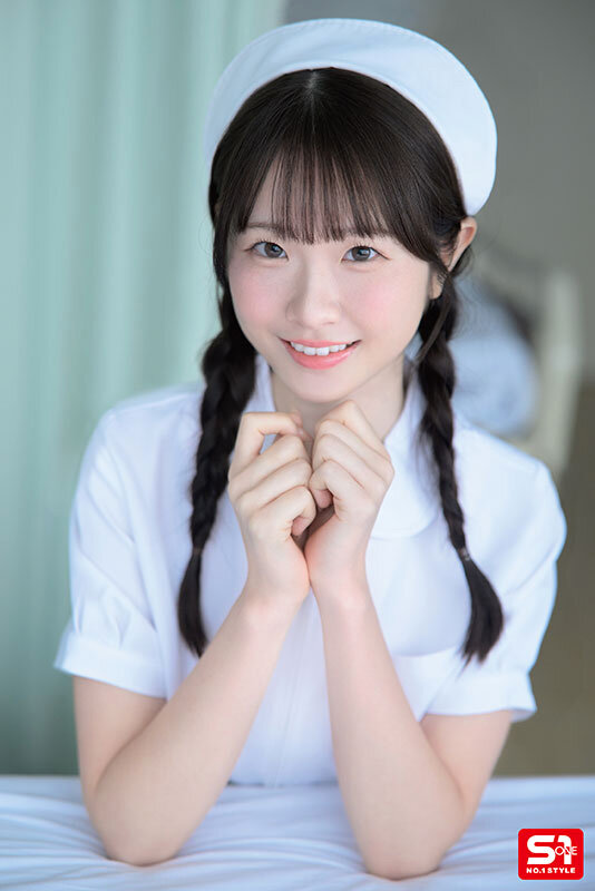 SNOS-047 セクハラ！性欲処理！顔射！全部許してくれるシャイで優しい新人ナースさんはいつも顔面ザーメンまみれ 白上咲花