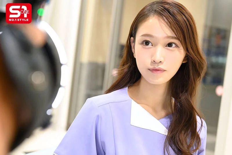 SNOS-142 強靭な射精依存の暴走チ●ポ達を手厚く受け入れ身体を張った全力健診サポートでトロけるような快感射精へ誘う現役看護師 桜みお