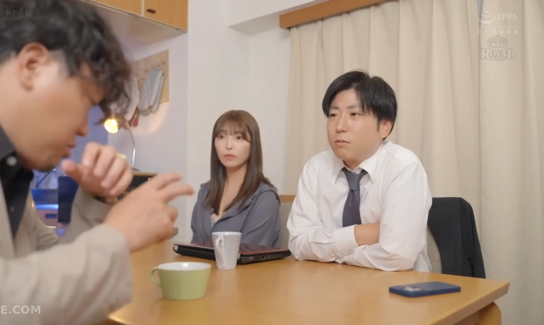 ROYD-301 寄生NTR。最低クズヤリチン兄貴が家にきてから…毎日毎日ボクのGカップ婚約者を密かに強●種付け調教。不貞SEXの快楽に堕ちていきました… 千咲ちな