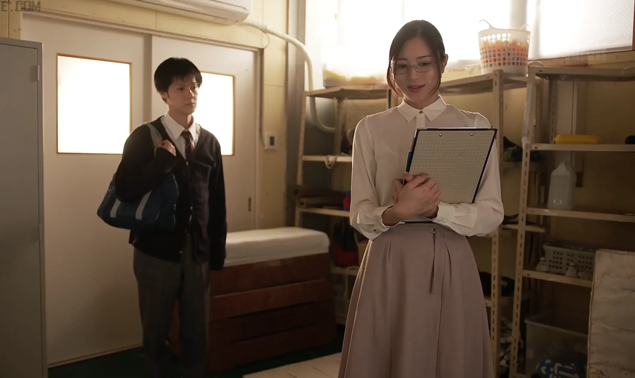 ADN-773 女教師校内露出調教 見られてしまった私の淫ら 白峰ミウ