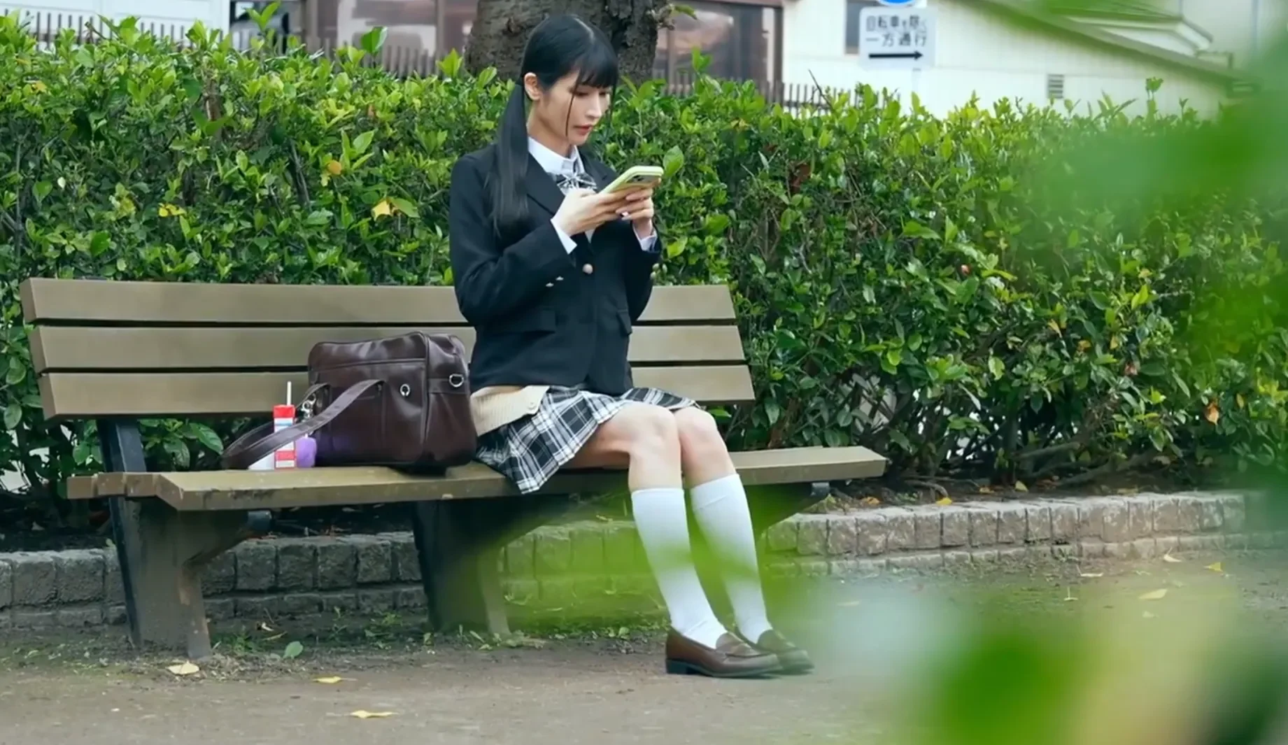 REAL-981 醒来发现被20个大汗包围的JK「胡桃樱」2026/04/13新作